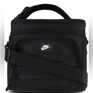 Nike Insulated Lunch Bag with Adjustable Shoulder Strap